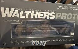 42900 Walthers HO EMD E8 A-A LOCO SET withLOKSOUND5 DCC & SOUND NIB