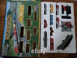Bachmann Complete And Ready To Run N Scale Electric Train Set and accessories