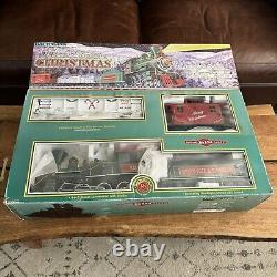 Bachmann Night Before Christmas G Scale Ready To Run Electric Train Set