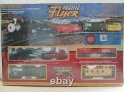 Bachmann Pacific Flyer Complete and ready to Run Ho Scale Electric Train Set New