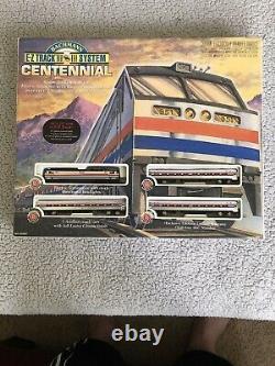 Bachmann Ready-To-Run Centennial Amtrak Set