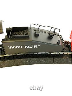 Bachmann Trains Pacific Flyer Ready-to-Run HO Scale Train Set