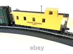 Bachmann Trains Pacific Flyer Ready-to-Run HO Scale Train Set