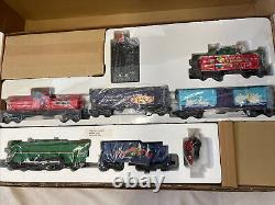 K-LINE SANTA'S WORKSHOP K-1114 MUSICAL READY TO RUN STEAMFREIGHT SET NOS see ad