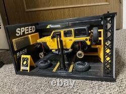 Kyosho Mini-Z Wrangler Rubicon 4×4 Custom Ready Set withGarage Japan