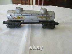 LIONEL 1950'S ELECTRIC TRAIN SET With LIGHT & SMOKE. COMPL. ETE & READY TO RUN SET