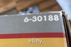 LIONEL OVERLAND FLYER Ready-to-Run O-Gauge ELECTRIC TRAIN SET No Tracks