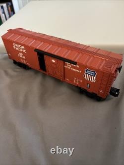 LIONEL Union Pacific Bluetooth Remote 1923040 PLUS Extra Unused Track/Station