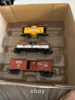 LIONEL Union Pacific Bluetooth Remote 1923040 PLUS Extra Unused Track/Station