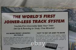 Life-Like HO Rail Runner Train Set 433-8635 NIB Complete and Ready To Run #8635