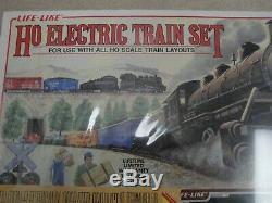 Life Like HO Scale Electric Train Set New In Package Complete Ready To Run