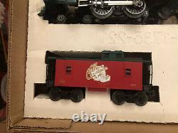 Lionel 0-27 Ready to Run Christmas Set 6-21944