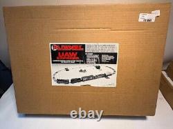 Lionel 11811 Uaw United Auto Workers 027 Gauge Ready To Run Steam Set. Nib