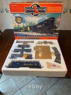 Lionel- 6-11972 Alaska Railroad GP-7, 0-027 Gauge Diesel Train Set, MIB, Sealed