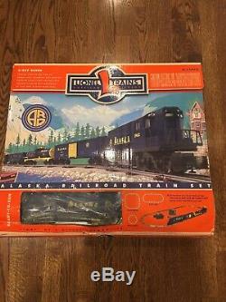 Lionel 6-11972 Alaska Railroad Ready To Run 0-27 Diesel Freight Train Set