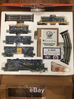 Lionel 6-11972 Alaska Railroad Ready To Run 0-27 Diesel Freight Train Set