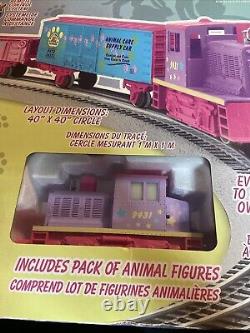 Lionel 6-81288 Lionel Pet Shop Diesel Ready-to-Run LionChief remote Control