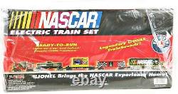 Lionel 7-11004 NASCAR Ready-To-Run Set withFasTrack 2006 Sealed