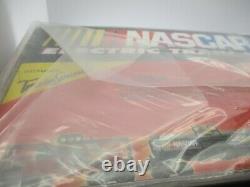 Lionel 7-11004 Nascar Ready to Run Train Set Factory Sealed with Shipping Box