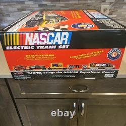 Lionel 7-11004 O NASCAR Ready-To-Run Train Set LN In Original Box TESTED