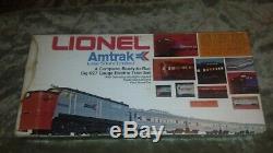 Lionel Amtrak Lake Shore Limited. Excellent 1976 vintage ready-to-run train set