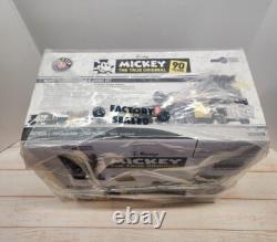 Lionel Disney Mickey The true Original Ready-to-run o-gauge set 90Th Anniversary