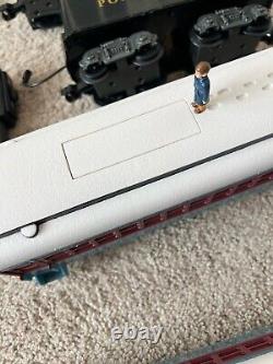 Lionel G Gauge Polar Express Train Set Battery Powered Ready to Run 7-11022