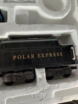 Lionel G Gauge Polar Express Train Set Battery Powered Ready to Run 7-11022 2009