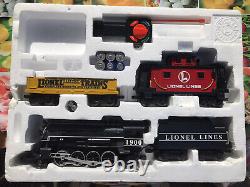 Lionel Lines 2009 Battery Powered Ready-to-Run G-Gauge Train Set. 7-11182