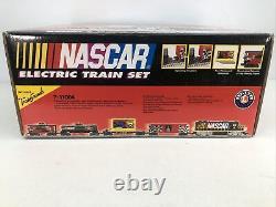 Lionel NASCAR Ready to Run O Gauge Train Set Sounds 7-11004 New Old Stock
