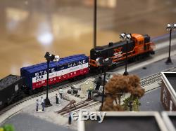 Lionel New Haven RS-3 Lion Chief Ready to Run Train Set