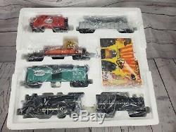 Lionel New York Central Flyer O Gauge Ready to Run Train Set 6-30016 Open Box