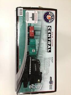 Lionel New York Central RS-3 Ready-To-Run Remote Control Train Set