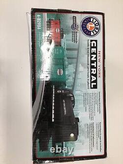 Lionel New York Central RS-3 Ready-To-Run Remote Control Train Set