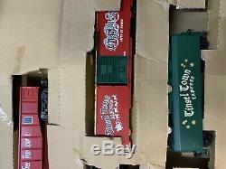 Lionel Train 6-21944 Ready To Run 0-27 Christmas Train Set Electric Musical Toy