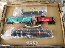 Lionel ready to run Great Northern freight set, NIB #6-31952