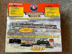 NEW Lionel Pennsylvania Flyer Train Set 6-30018 Starter Ready To Run Open Box