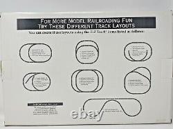 New Bachmann Santa Fe Flyer Complete Ready to Run HO Scale Train Set 00647