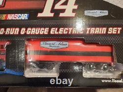 New Lionel T1428 Tony Stewart #14 Nascar Ready To Run Train Set O Gauge
