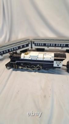 New York Yankees Lionel Train Set Ready To Run