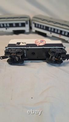 New York Yankees Lionel Train Set Ready To Run