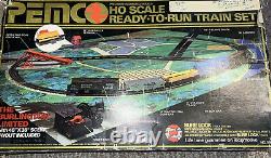 Pemco No. 5101 HO Scale Ready-To-Run Train Set 1980 Burlington Limited Incomplete