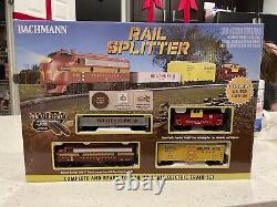 RARE limited Edition Menards Exclusive Bachmann Ready To Run Rail Splitter Set