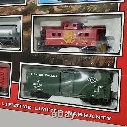 Rare Life-Like Complete And Ready To Run HO Scale 47 x 38 Electric Train Set