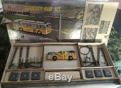 South Street Trolley Bus Set. Ready To Run. H. O. Scale. New Old Stock
