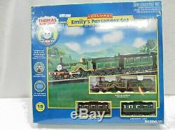 Thomas&Friends Emily's Deluxe Passenger Train Set Complete Ready to Run HO