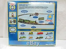 Thomas&Friends Emily's Deluxe Passenger Train Set Complete Ready to Run HO