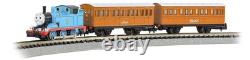 Trains Thomas with Annie and Clarabel Ready to Run Electric Train Set N S
