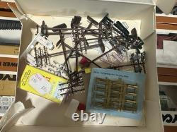 Tyco 1975 Vintage Electric Train Set HO Scale Ready To Run Complete Open Box