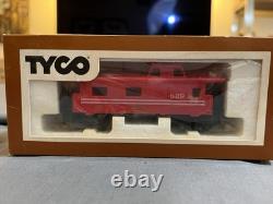 Tyco 1975 Vintage Electric Train Set HO Scale Ready To Run Complete Open Box